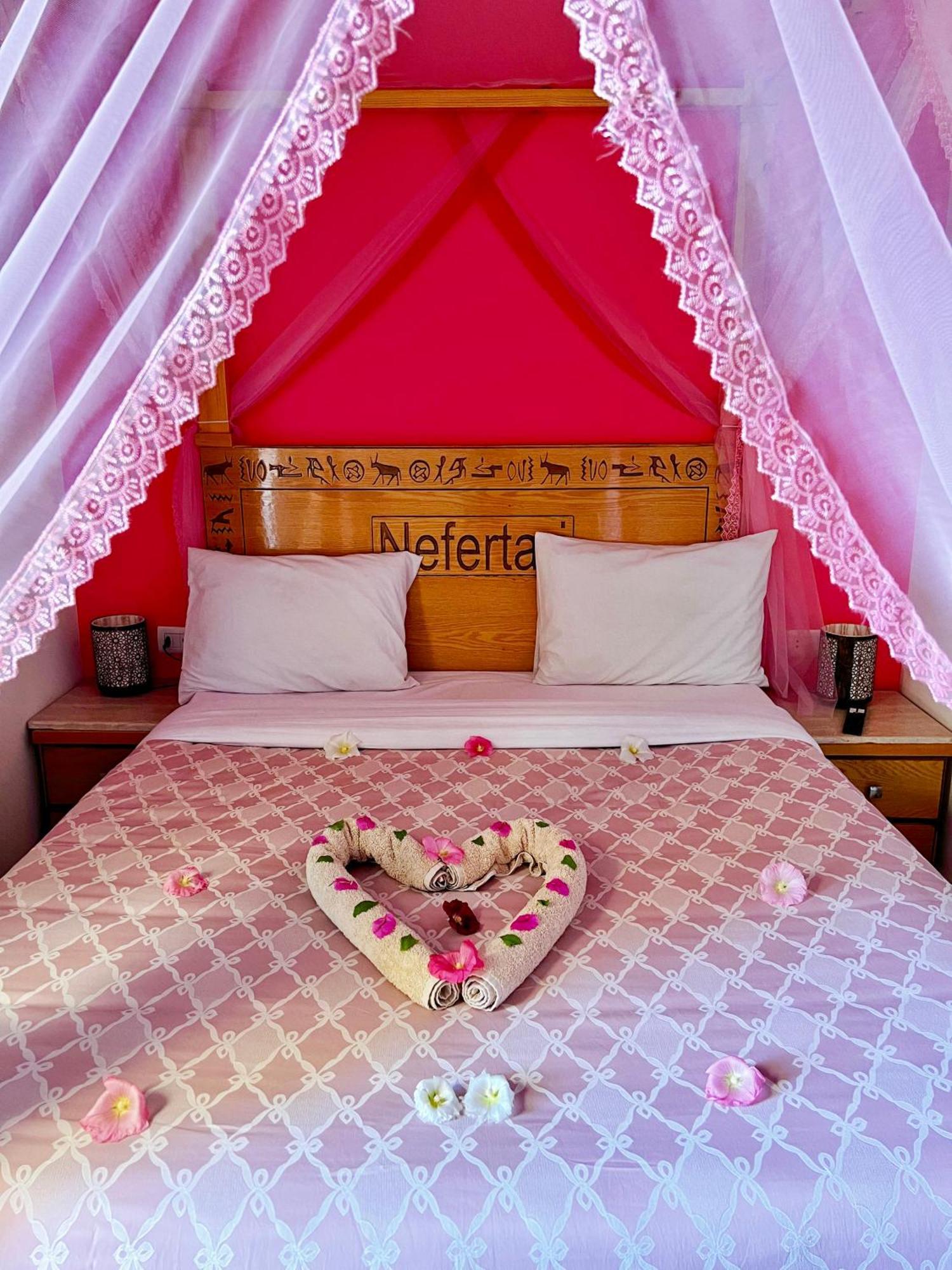 Jewel Howard Carter Hotel 3*